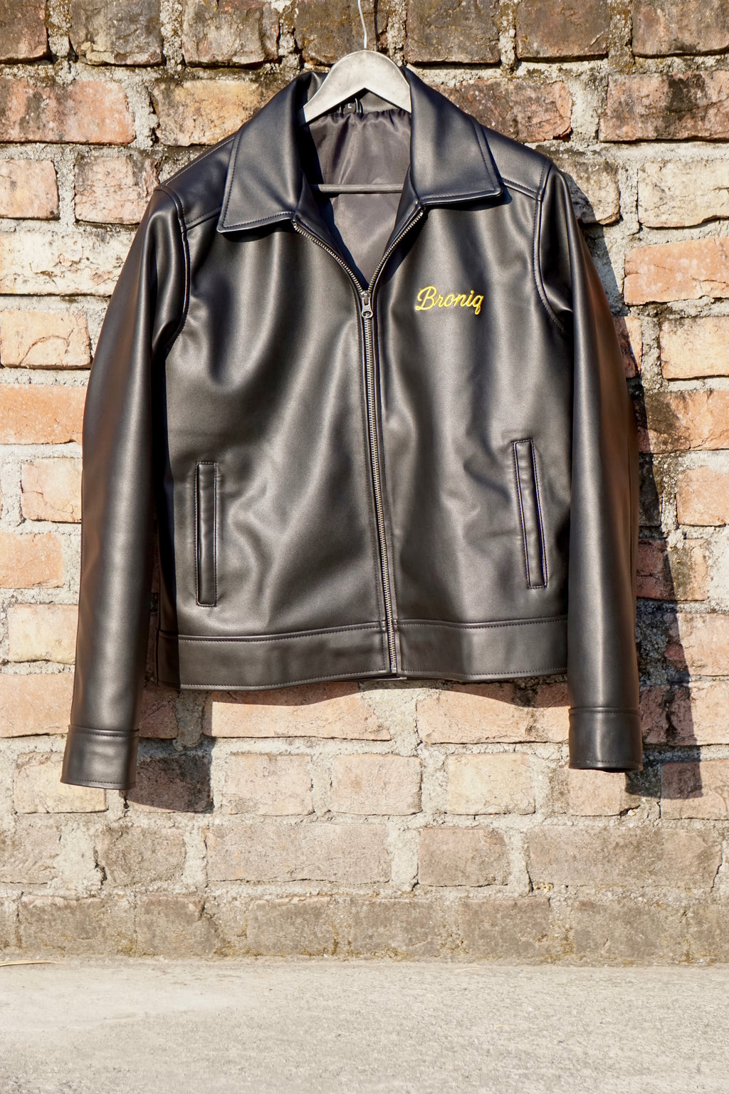 Vintage Cropped Leather Jacket