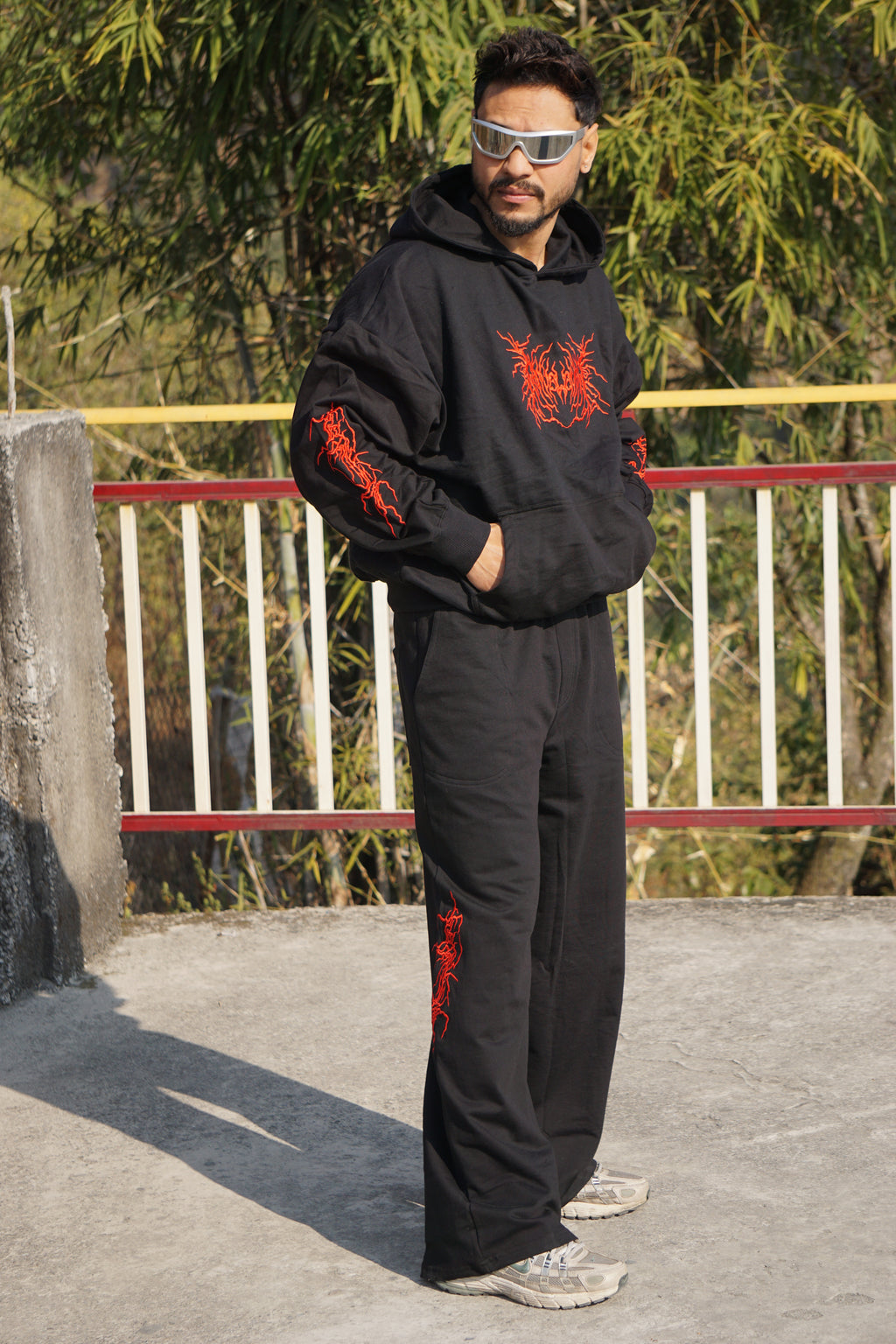 Black Embroidery Oversized Hoodie